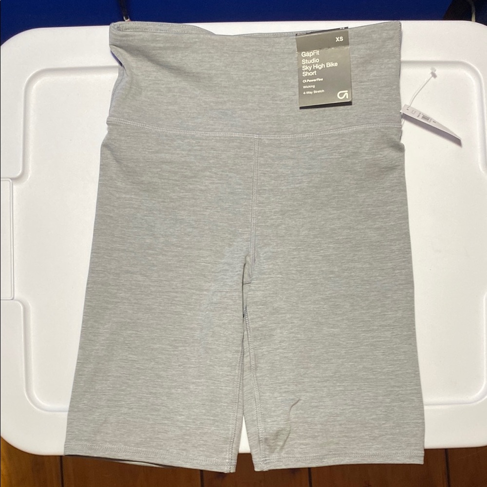 GAP High-Waist Gray Bike Shorts NWT, Size XSmall